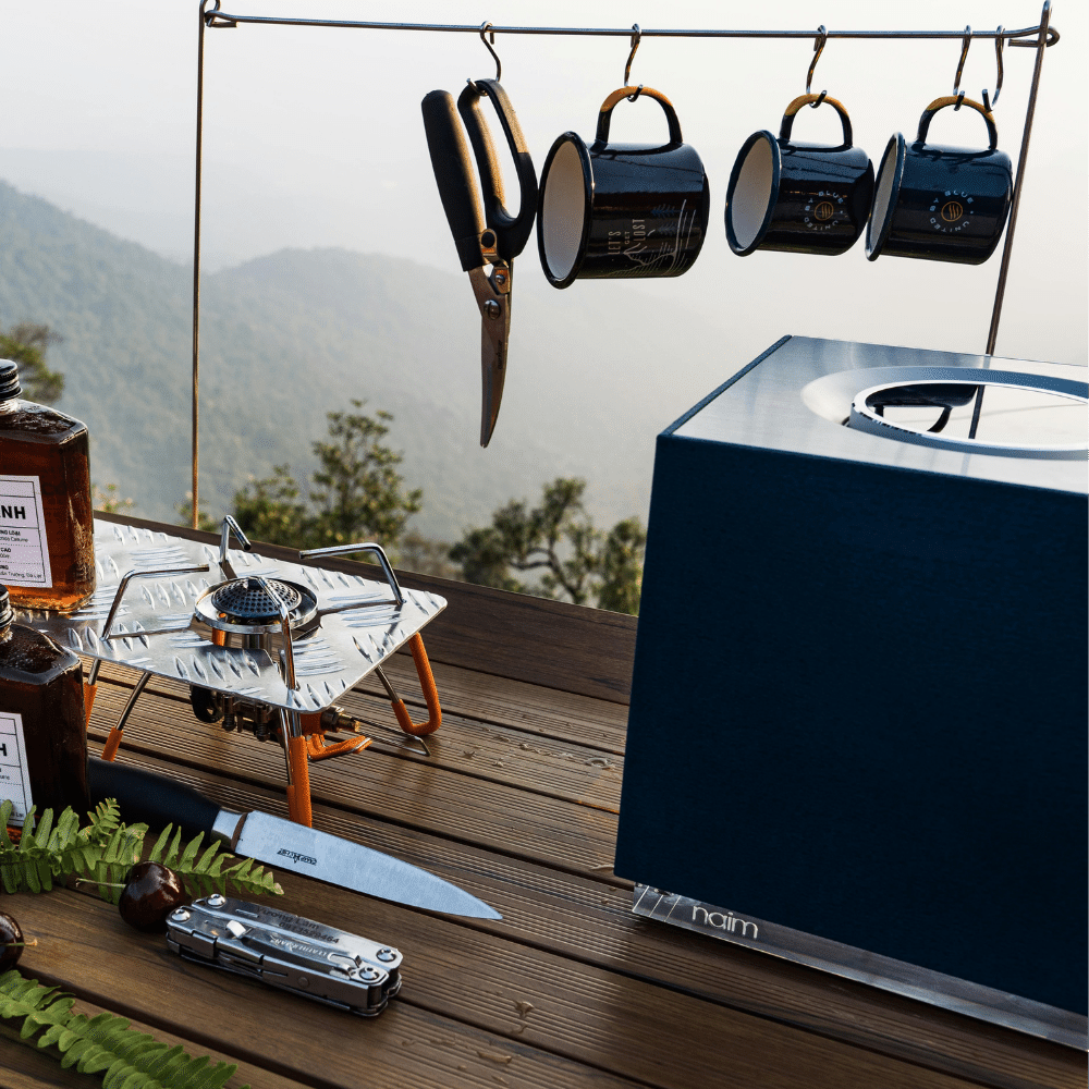 <img src="Best-Portable-Refrigerator.png" alt="This is an article photo”>