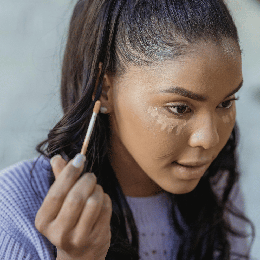<img src="Too-Faced-Concealer.png" alt="This is an article photo”>