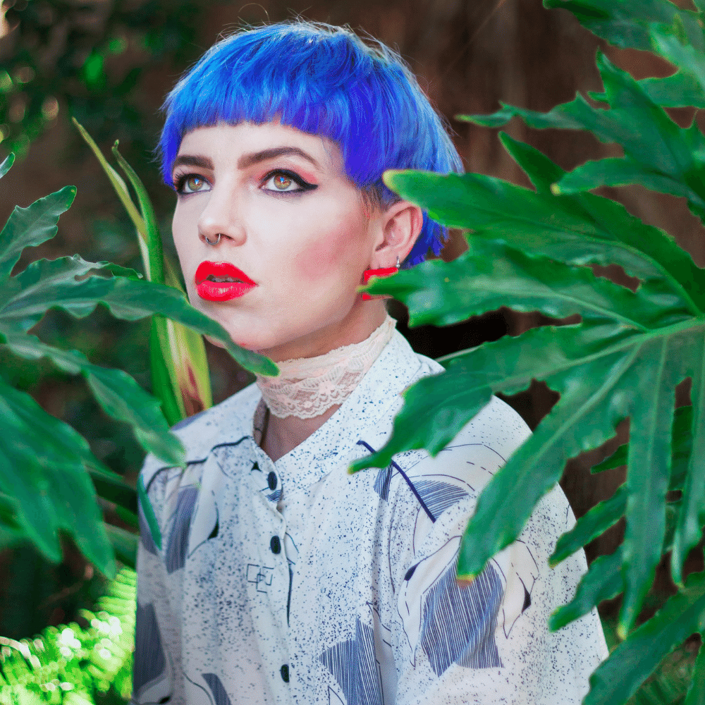 <img src="BestBlueHairDye.png" alt="This is an article photo">